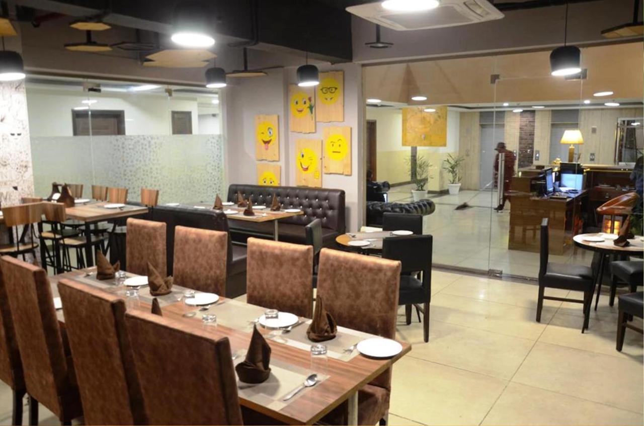 Hotel Citi Inn Grande Zirakpur Exterior foto