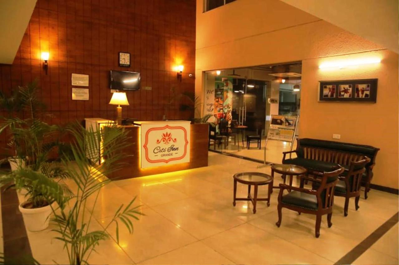 Hotel Citi Inn Grande Zirakpur Exterior foto
