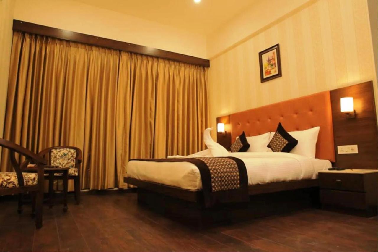 Hotel Citi Inn Grande Zirakpur Exterior foto