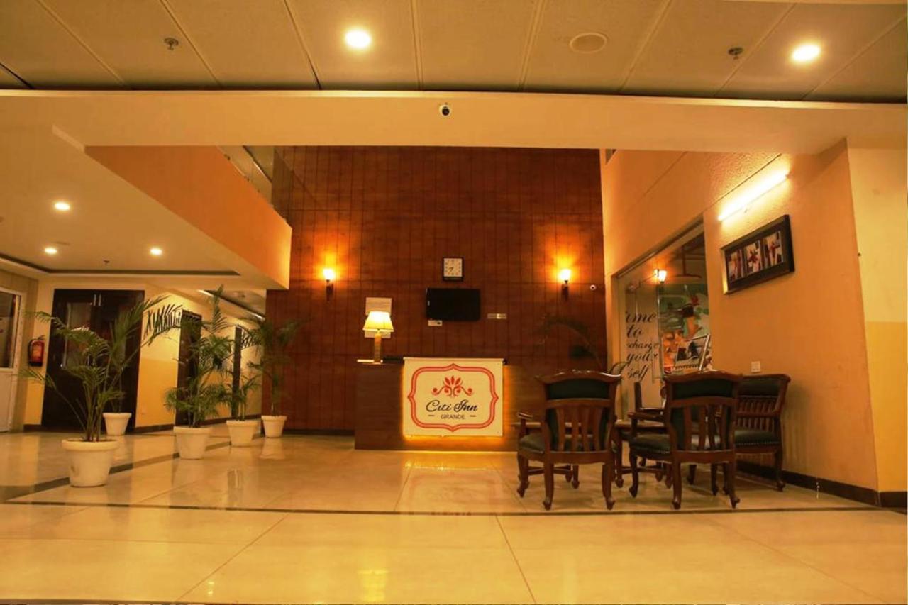 Hotel Citi Inn Grande Zirakpur Exterior foto
